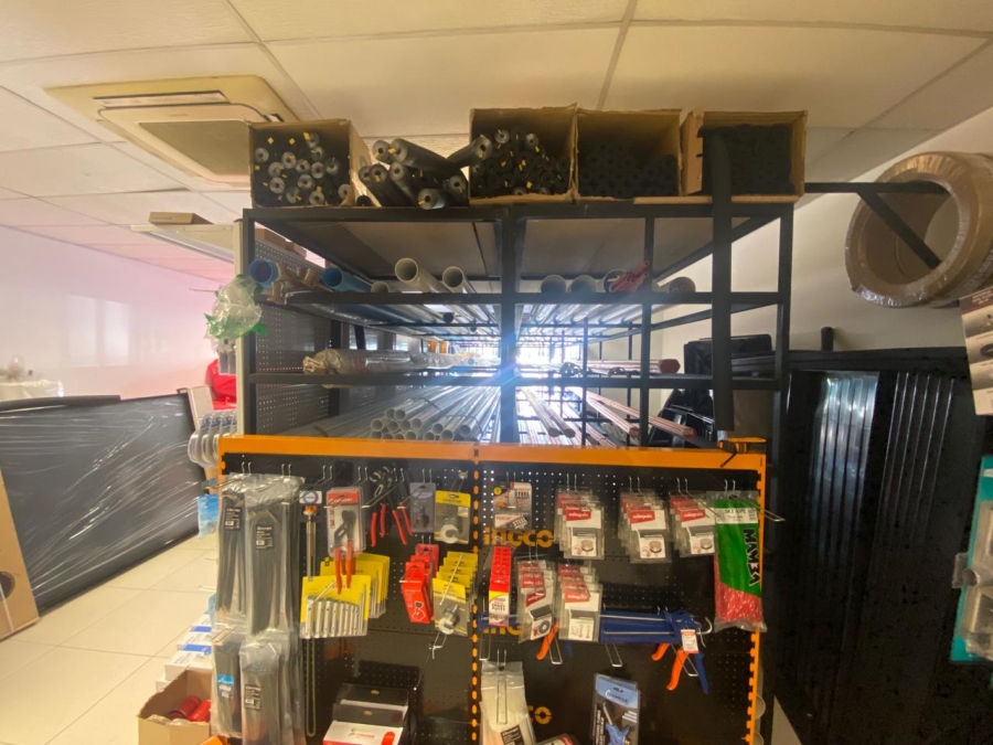 To Let commercial Property for Rent in Brackenfell Central Western Cape